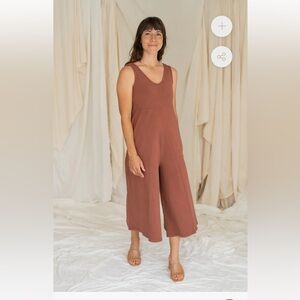 Mien Lakeside wide leg jumpsuit Rosewood size small great condition